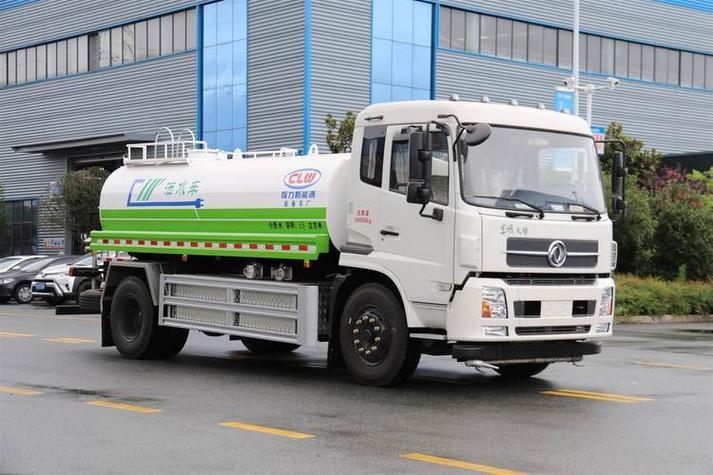 電動灑水車 智能避障護航，開啟綠色清潔新時代