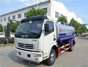 灑水車報價與高清圖集 東風(fēng)、福田、解放品牌對比及谷瀑環(huán)保選購指南